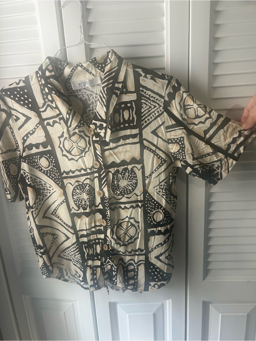 Metroline vintage women’s Button-Up Shirt